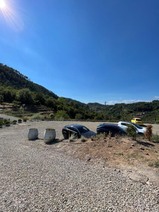 Agriturismo Terre Di Ginepro Borghetto di Vara Dış mekan fotoğraf